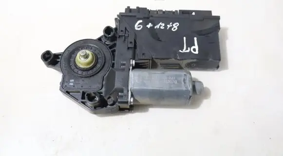 Seat Exeo (3R) Rear door window regulator motor