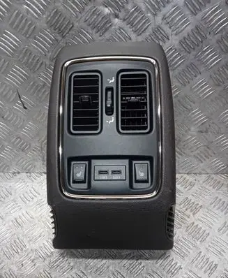 Chrysler Town u0026 Country V Rear air vent grill 68145567AA