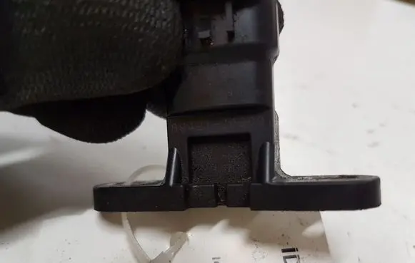 Toyota Avensis T270 Air pressure sensor 8942120200