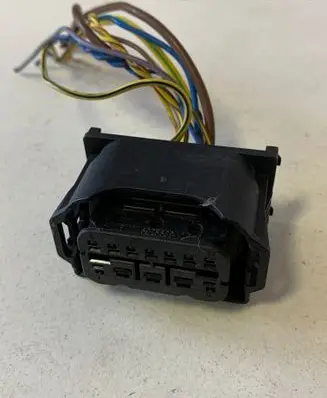 BMW X1 E84 Headlight/headlamp wiring loom/harness 6925638