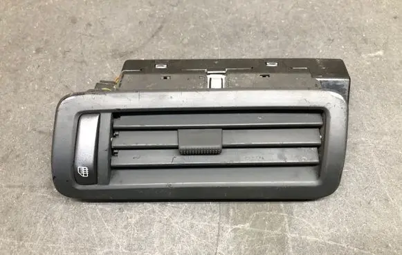 Volkswagen Phaeton Dashboard side air vent grill/cover trim 3D0819201B