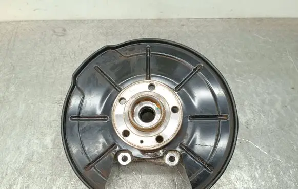 Polestar 2 Rear wheel hub spindle/knuckle 31681851