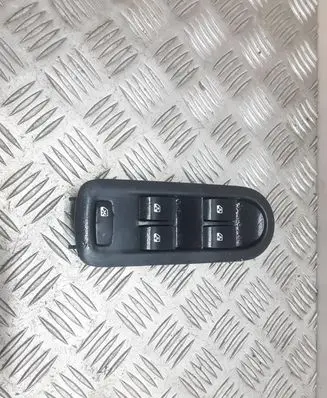 Renault Scenic II - Grand scenic II Electric window control switch