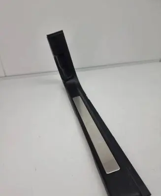 Land Rover Discovery Sport Front sill trim cover LK7202348