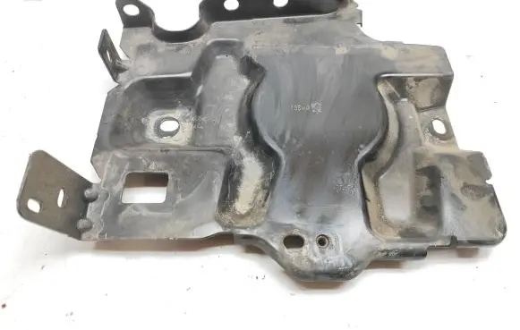 Citroen DS5 Battery tray 135WG