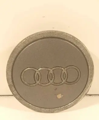 Audi A6 S6 C5 4B Original wheel cap 4B0601170A