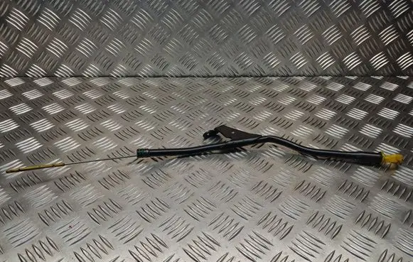 Peugeot 407 Oil level dip stick 