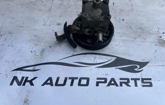 Volvo V70 Power steering pump 8683376 7613955139