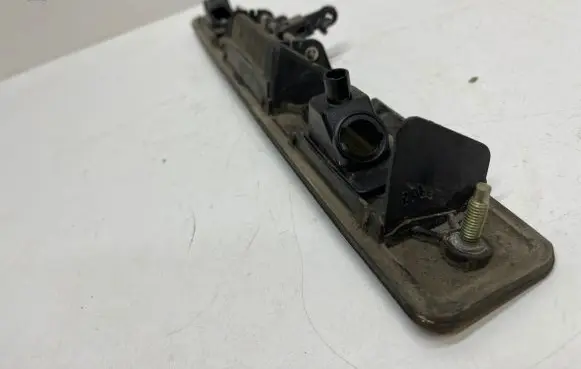 Volvo XC70 Trunk door license plate light bar 