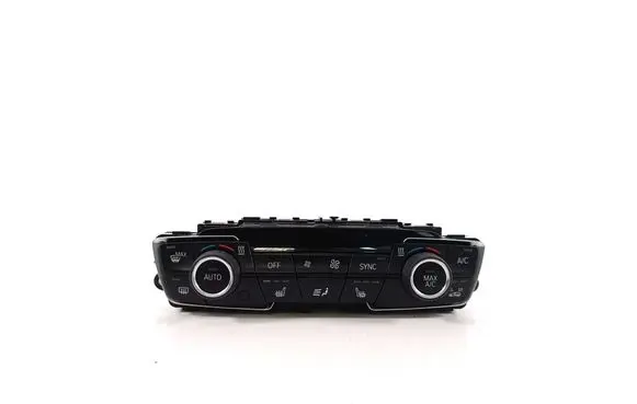 BMW 2 F46 Air conditioner control unit module 9471102