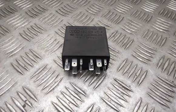 Audi A2 Light relay 5KG00656805