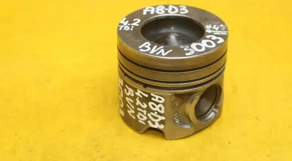 Audi A8 S8 D3 4E Piston 