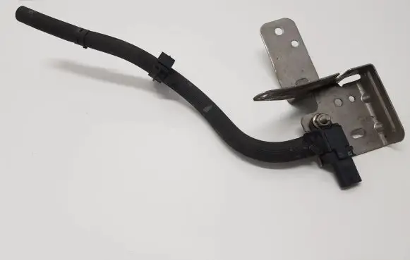 Ford Mondeo MK V Exhaust gas pressure sensor FS7A9G824AA