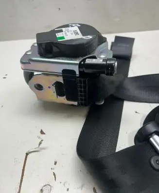Land Rover Range Rover Velar Front seatbelt 635394200B 012L0000