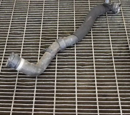 Volkswagen Jetta VI Engine coolant pipe/hose 1K0122051GN