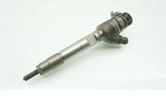 Mini Cooper Countryman F60 Fuel injector 0445110613