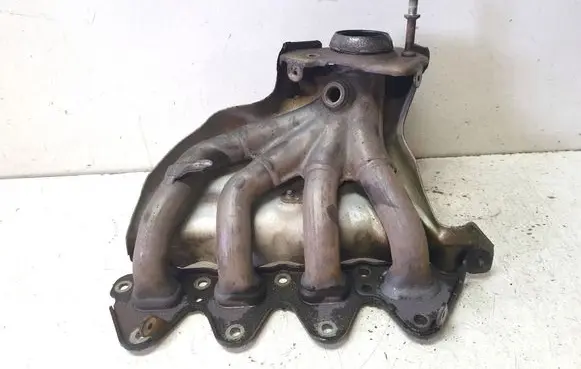 Dacia Logan I Exhaust manifold 8200487350