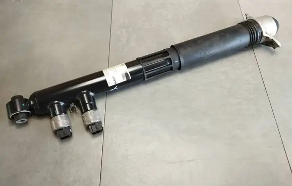 Volkswagen Tiguan Rear shock absorber/damper 5QS512037BL