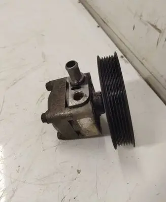 Volvo S60 Power steering pump 9485757