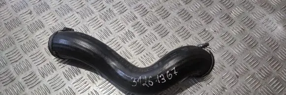 Volvo XC90 Intercooler hose/pipe 31338543