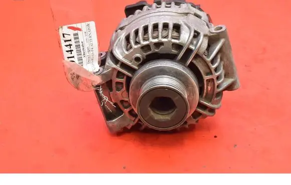 Dacia Logan I Generator/alternator 8200438148