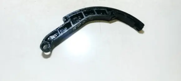 Nissan Pathfinder R51 Slide rail for timing chain 