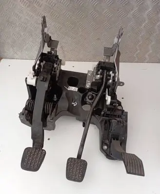 Opel Insignia A Pedal assembly 22969466 929967