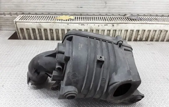 Volkswagen Caddy Air filter box 1F0129607