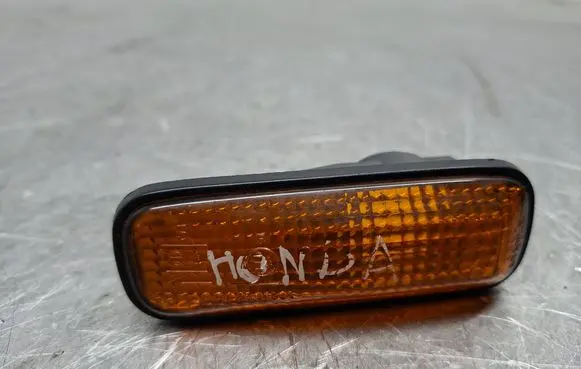 Honda CR-V Front fender indicator light 6R01391