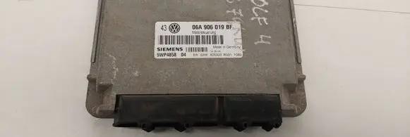 Volkswagen Golf IV Engine control unit/module 06A906019BF 5WP44551