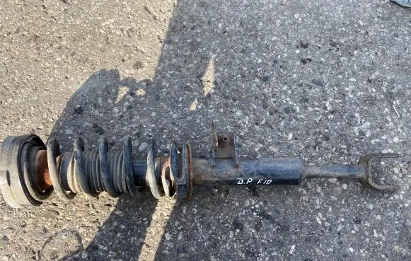 BMW 5 F10 F11 Front shock absorber with coil spring