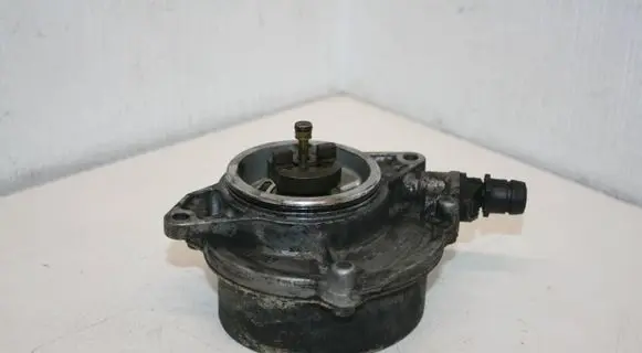 Audi A6 S6 C6 4F Vacuum pump 057145100AC 06T3611925