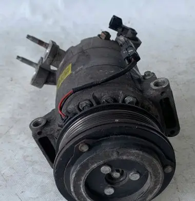 Ford Focus Air conditioning (A/C) compressor (pump) CV6119D629FC