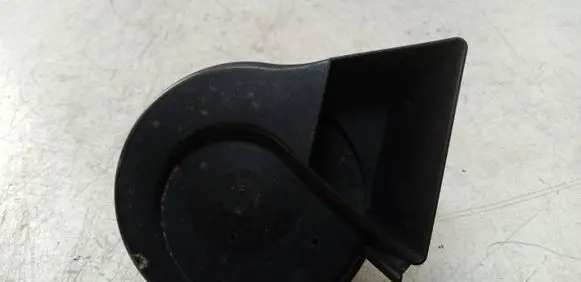 Volvo C30 Horn signal E1000233 007728