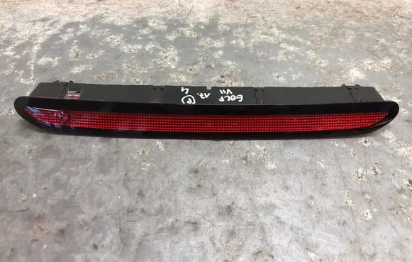 Volkswagen Golf VII Third/center stoplight 5G0945087B-BILI 5G0945087B
