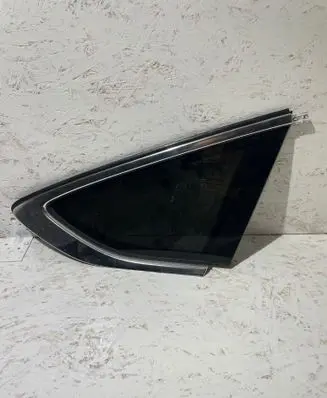 Audi A5 Rear side window 3W8845298F 15082017 23052017