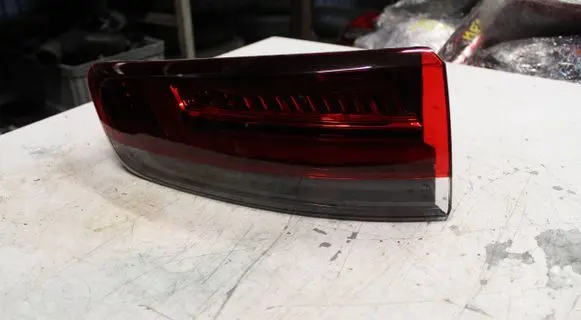 Renault Megane IV Rear/tail lights 265558565R