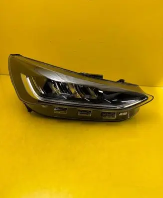 Ford Focus Headlight/headlamp NX7B13E014CF