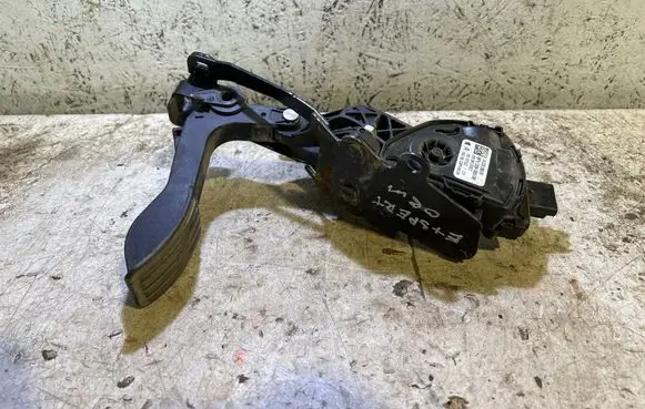 Peugeot Expert Accelerator throttle pedal 1400838880 28062007 6PV00908308