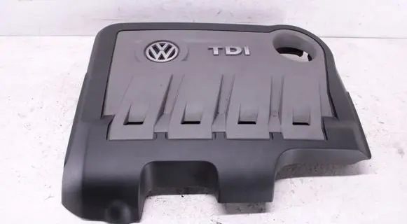 Volkswagen Tiguan Engine cover (trim) 03L103925R 03L103925T 03L103925AA