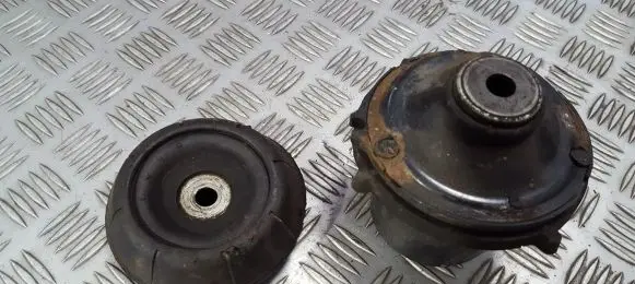 Opel Meriva A Coil spring mount 90538936