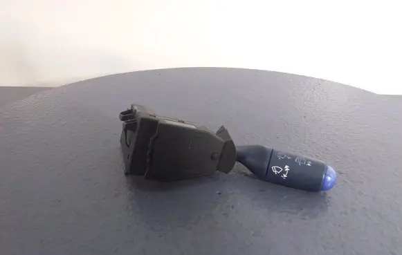 Smart ForTwo I Headlight wiper switch 0001272V008