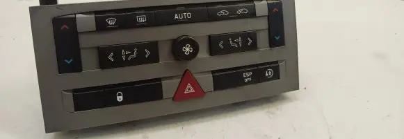 Peugeot 407 Climate control unit 96573322 18C612FE