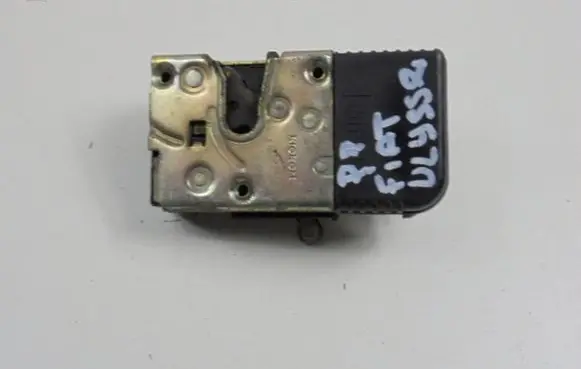 Fiat Ulysse Front door lock