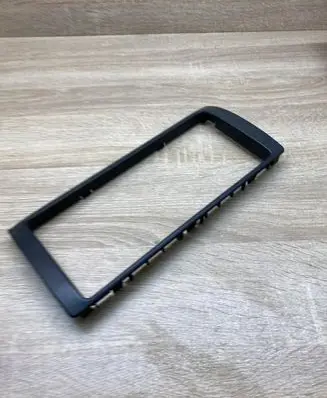 Radio/GPS head unit trim