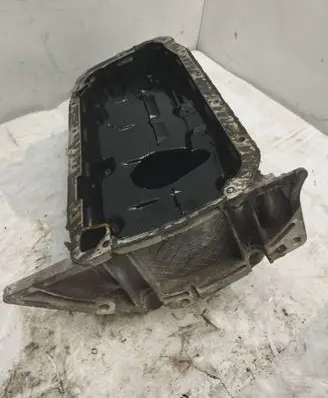Oil sump