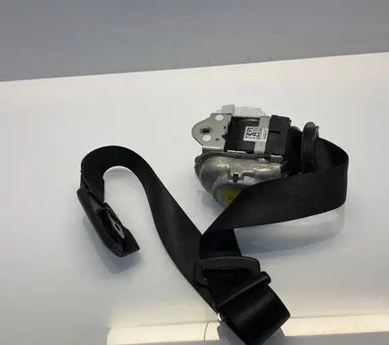 BMW X3 G01 Front seatbelt 7469934 E11068676