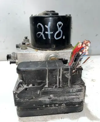Ford Focus ABS Pump 8M51-2C405-EA