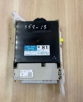 Lexus RX 450H Central body control module 8922148451