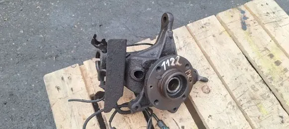 Citroen C5 Front wheel hub